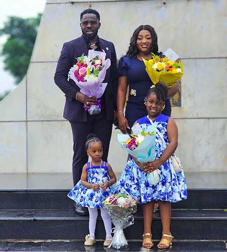 CEO Skyewise Group, Dr. Abuyere Pays Tribute to Mother, Extols Sacrifice CEO Skyewise Group, Dr. Abuyere Pays Tribute to Mother, Extols Sacrifice