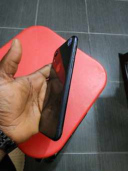 Seeking - 100% clean UK used standard 64gb IPhone xr with 82% ba3 health Seeking - 100% clean UK used standard 64gb IPhone xr with 82% ba3 health